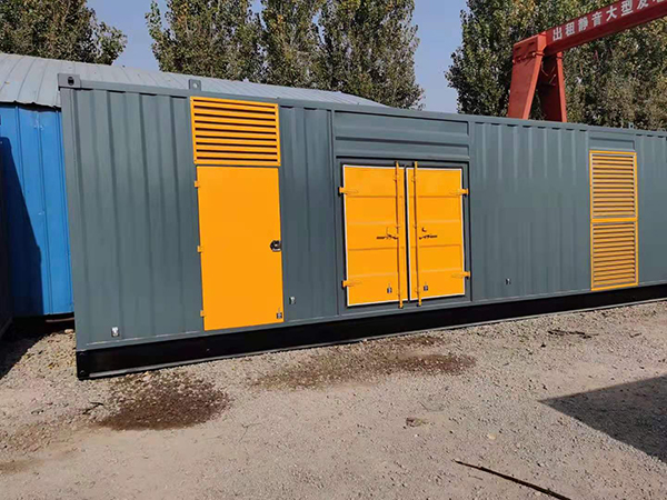 王下乡300kw 柴油发电机组用多大的空气开关？